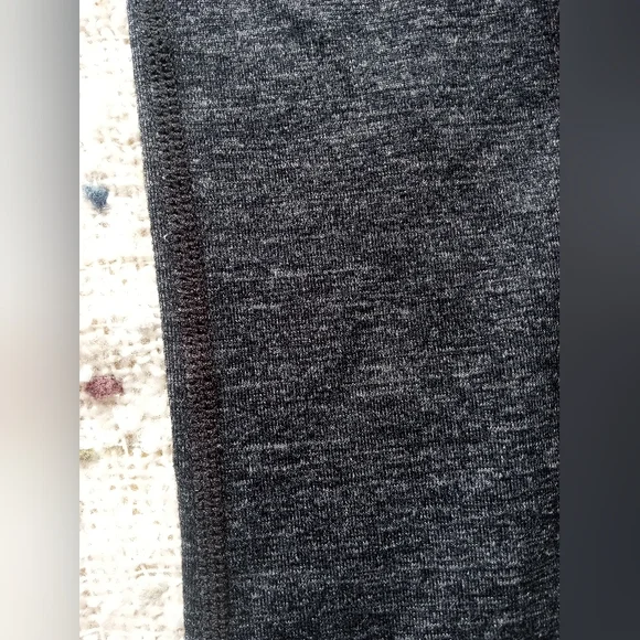 Lululemon Clam Digger Purple And Heathered Gray Capris - Picture 8 of 13